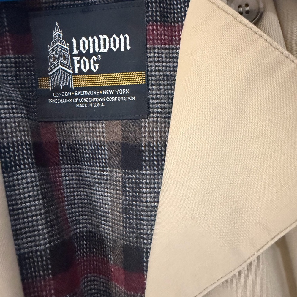 London Fog Beige Trench Coat - Picture 5 of 12
